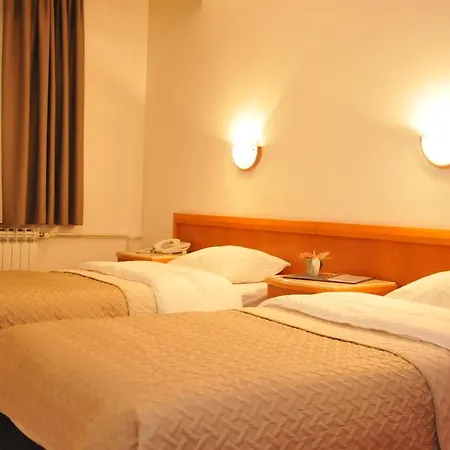 테렉스 호텔 Naselje Starosjedilaca