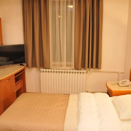 Hotel Terex Naselje Starosjedilaca
