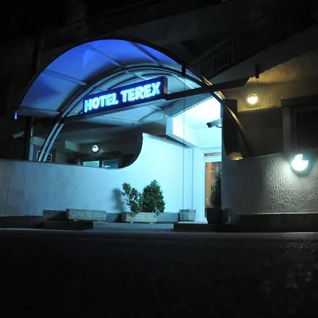 테렉스 호텔 3*